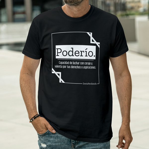 Camiseta Clásica Negra Poderío