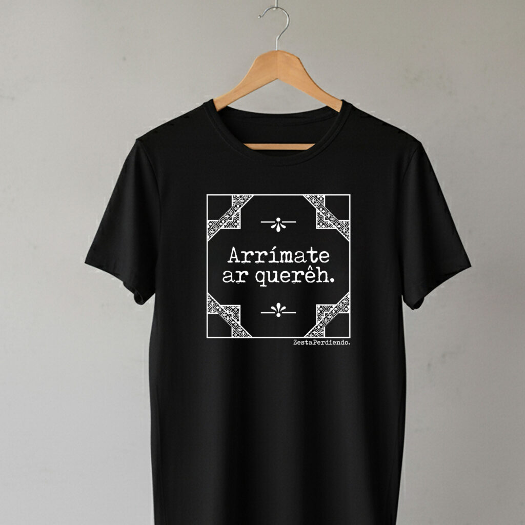 Camiseta Clásica Negra Arrímate al querer